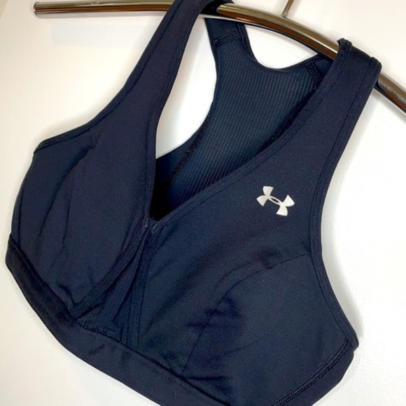 UNDER ARMOUR | Black Sports Bra Size Small - Picture 3 of 4